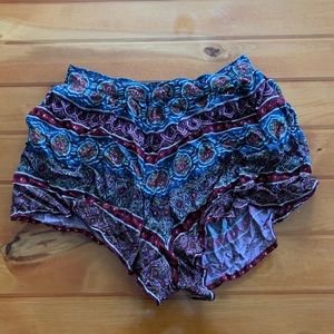 Abercrombie & Fitch printed shorts